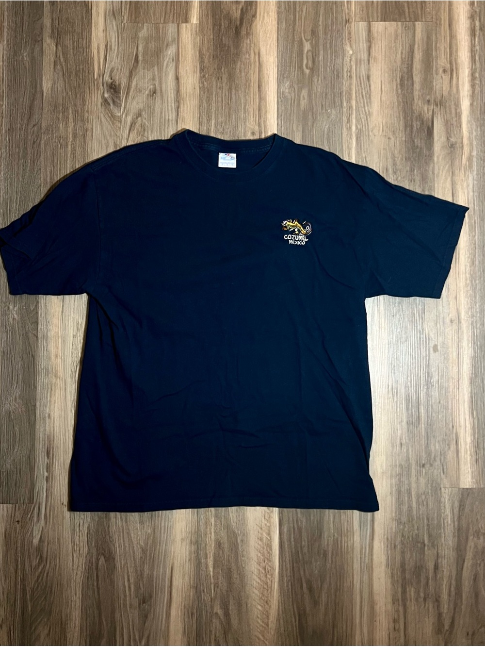 Vintage Cozumel Mexico Embroidered Gecko Logo T-shirt Yazbek Size XL